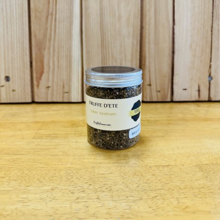 brisures de truffes d'été fraîches