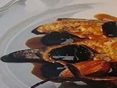 Foie de veau aux échalottes glaçées et truffes noires